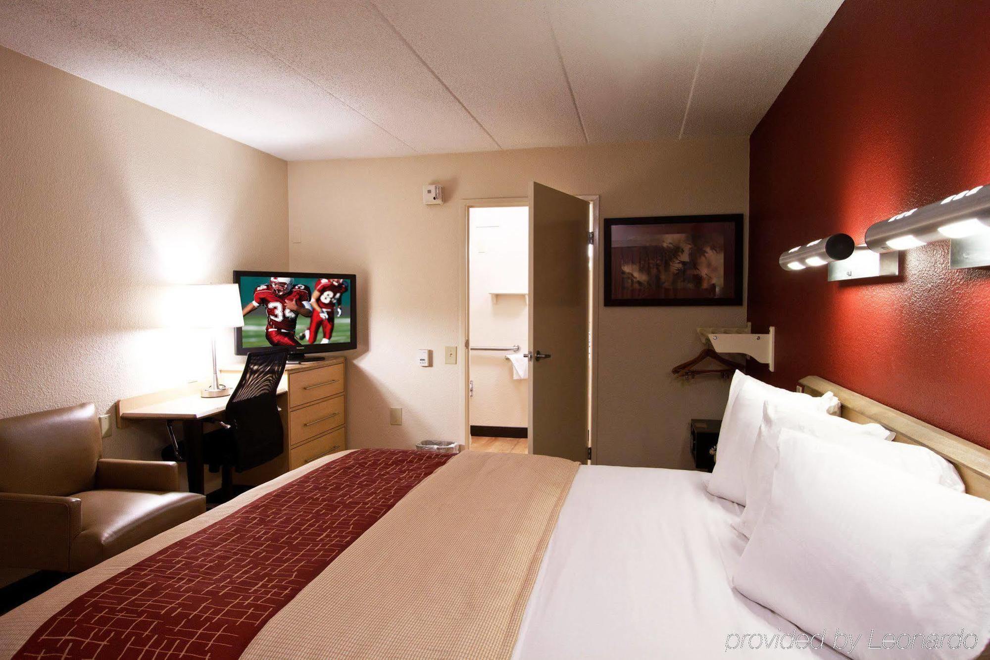 Red Roof Inn Cleveland - Westlake Esterno foto